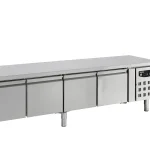 REFRIGERATED COUNTER HEIGHT 650 4 DOORS