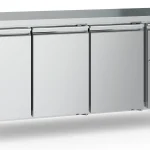 700 REFRIGERATED COUNTER 3 DOORS WITH ADJUSTABLE FEET