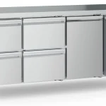 700 REFRIGERATED COUNTER 1 DOOR AND 4 DRAWERS WITH ADJUSTABLE FEET